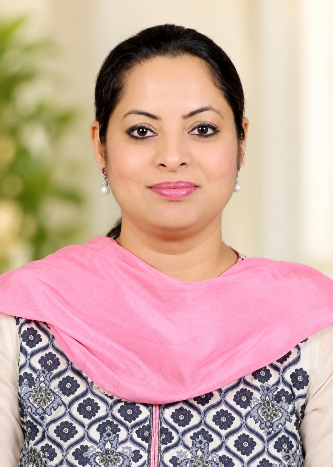 principal of acadia world school